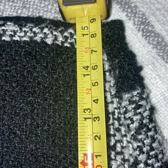 Ladies skirt - Picture 3 of 6